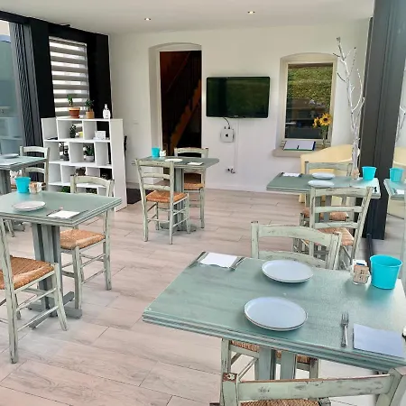 Bed & Breakfast Myosotis 4*