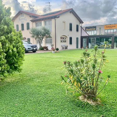 Bed & Breakfast Myosotis 3*